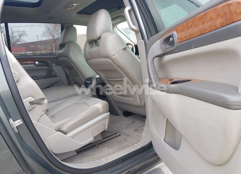 Photo 8 of 2011 Buick Enclave 2XL (VIN 5GAKVCED1BJ328758)