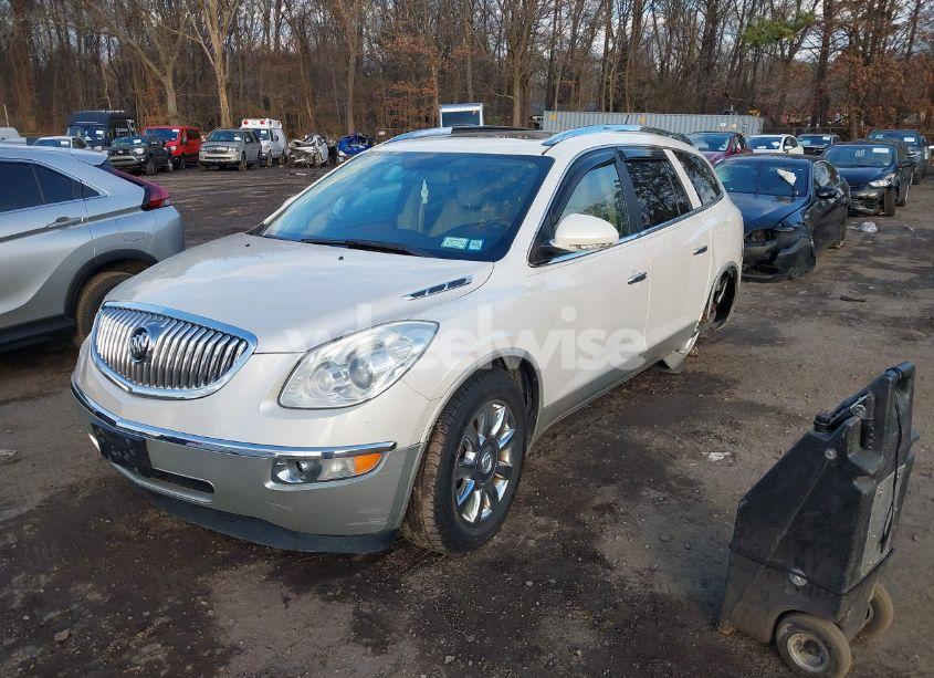 Photo 2 of 2011 Buick Enclave 2XL (VIN 5GAKVCED2BJ238552)