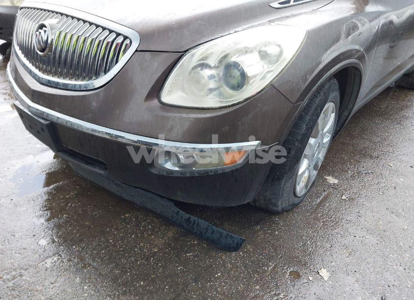 Photo 6 of 2011 Buick Enclave 2XL (VIN 5GAKVCED2BJ301407)