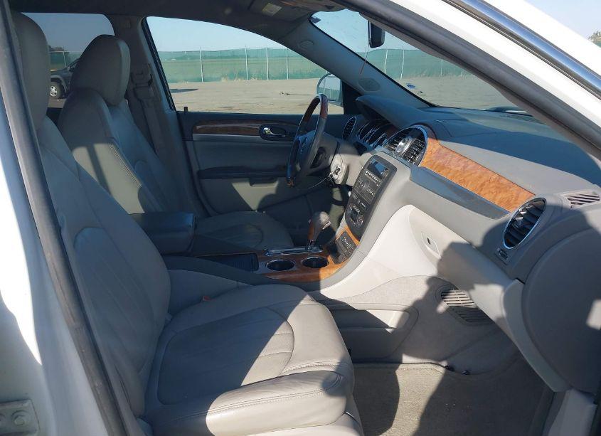 Photo 5 of 2012 Buick Enclave LEATHER (VIN 5GAKVCED5CJ124479)