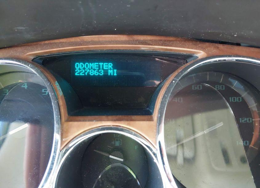 Photo 7 of 2011 Buick Enclave 2XL (VIN 5GAKVCED7BJ392657)