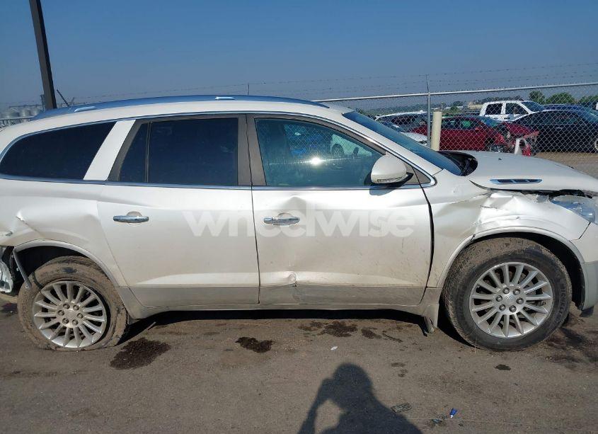 Photo 13 of 2012 Buick Enclave LEATHER (VIN 5GAKVCED7CJ225281)