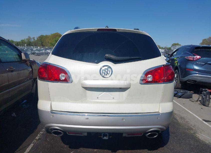 Photo 16 of 2011 Buick Enclave 2XL (VIN 5GAKVCED8BJ195805)