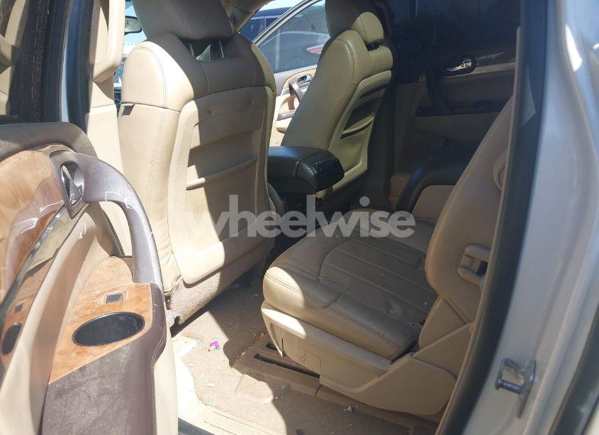 Photo 8 of 2011 Buick Enclave 2XL (VIN 5GAKVCED8BJ195805)