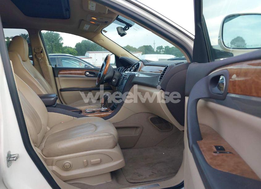 Photo 5 of 2012 Buick Enclave LEATHER (VIN 5GAKVCED8CJ365582)