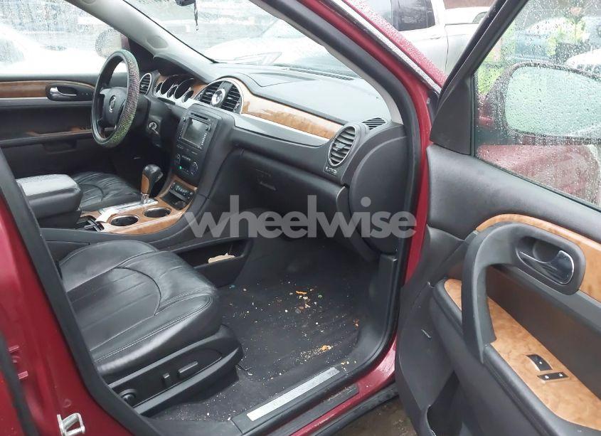 Photo 5 of 2011 Buick Enclave 2XL (VIN 5GAKVCED9BJ193531)