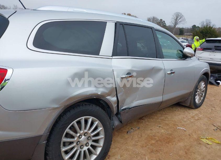Photo 6 of 2012 Buick Enclave LEATHER (VIN 5GAKVCED9CJ359645)