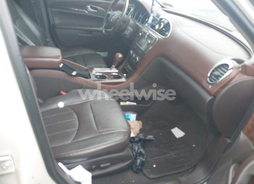 Photo 5 of 2013 Buick Enclave LEATHER (VIN 5GAKVCKD5DJ114251)