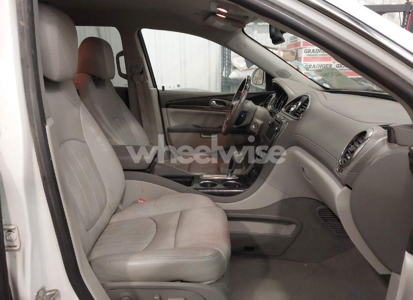 Photo 5 of 2017 Buick Enclave PREMIUM (VIN 5GAKVCKD5HJ103398)