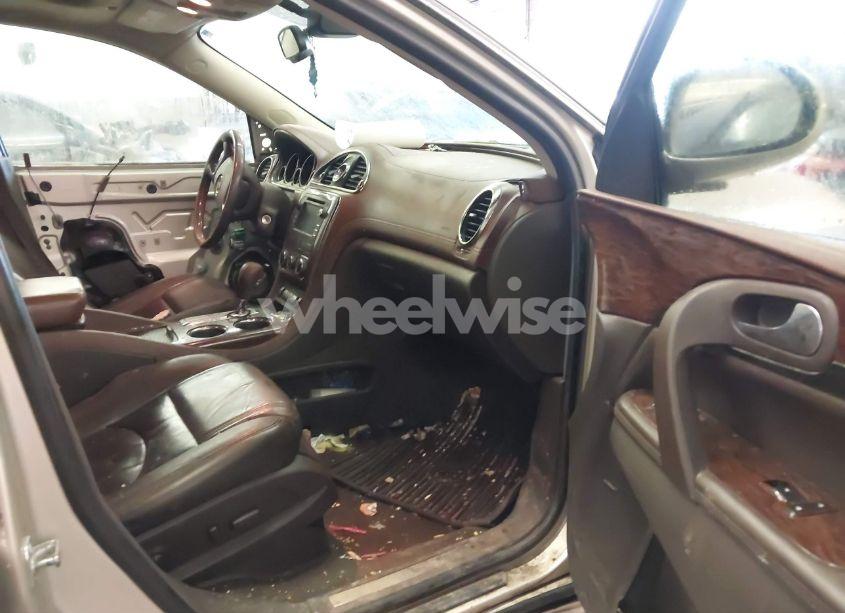 Photo 5 of 2014 Buick Enclave PREMIUM (VIN 5GAKVCKD7EJ130114)