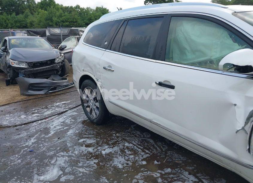 Photo 18 of 2016 Buick Enclave PREMIUM (VIN 5GAKVCKD9GJ191936)