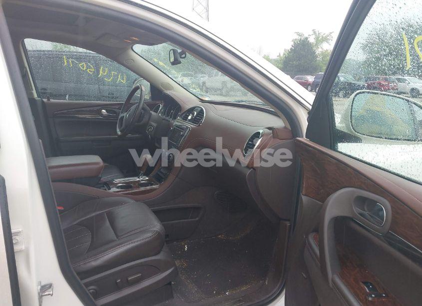 Photo 5 of 2013 Buick Enclave LEATHER (VIN 5GAKVCKDXDJ104427)