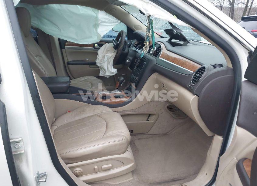 Photo 5 of 2012 Buick Enclave (VIN 5GAKVDED9CJ219102)