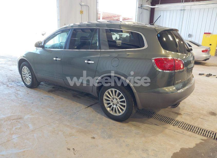 Photo 3 of 2010 Buick Enclave CX (VIN 5GALRAED5AJ263229)