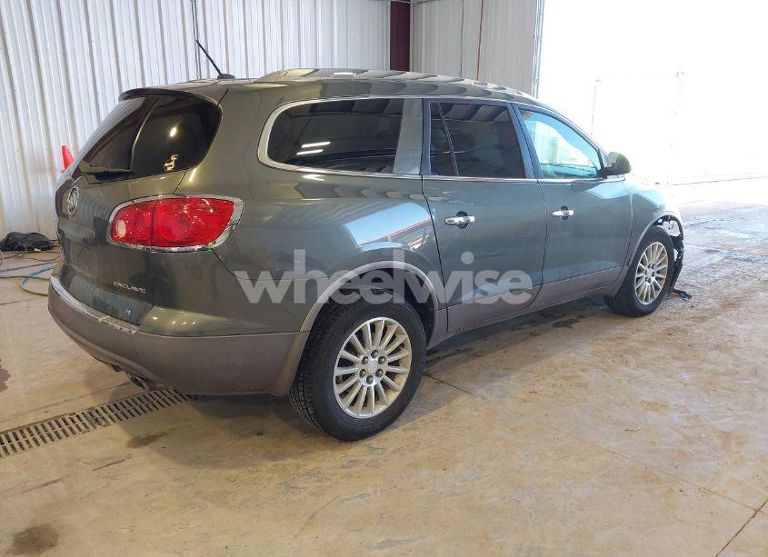 Photo 4 of 2010 Buick Enclave CX (VIN 5GALRAED5AJ263229)
