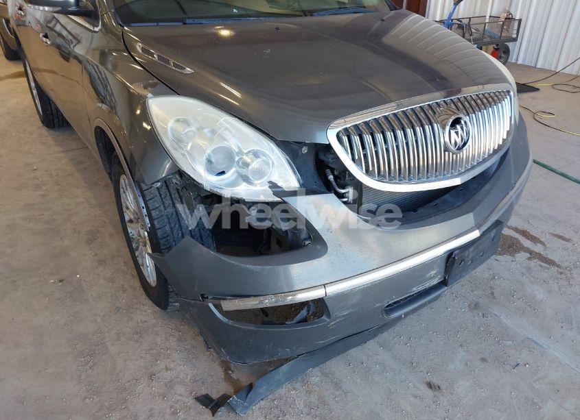 Photo 6 of 2010 Buick Enclave CX (VIN 5GALRAED5AJ263229)