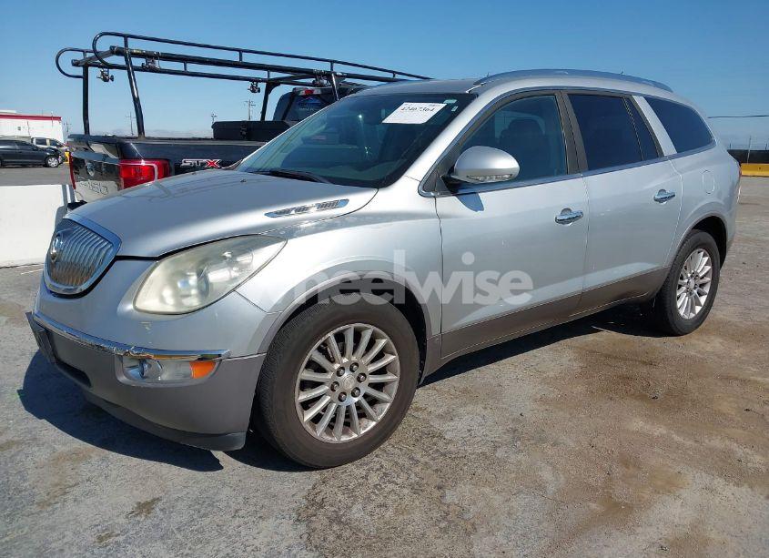 Photo 2 of 2010 Buick Enclave CX (VIN 5GALRAED6AJ152401)