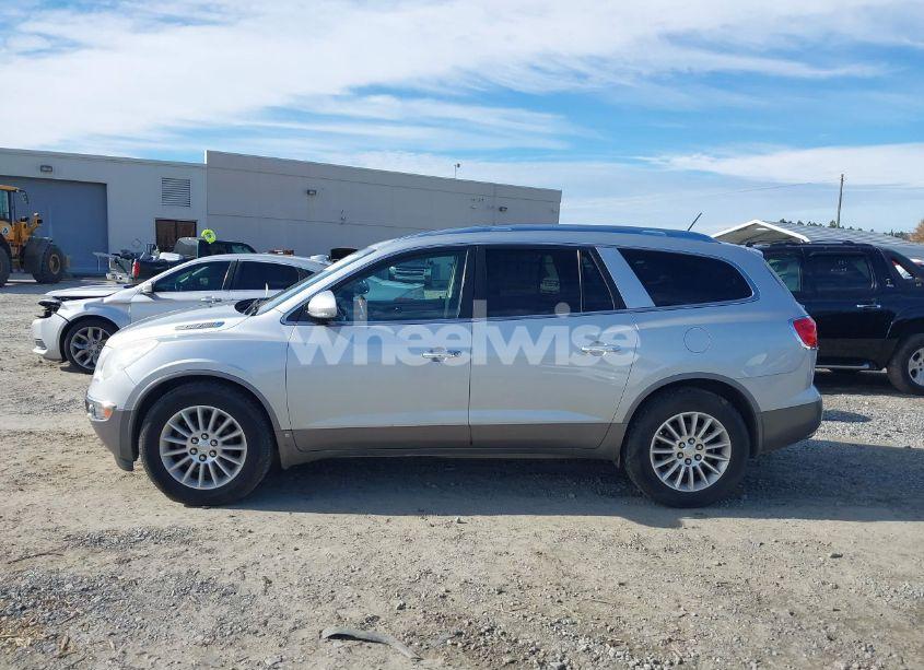 Photo 15 of 2010 Buick Enclave CX (VIN 5GALRAED9AJ115746)