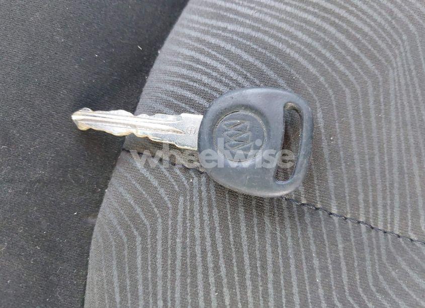 Photo 11 of 2010 Buick Enclave CX (VIN 5GALRAED9AJ170553)