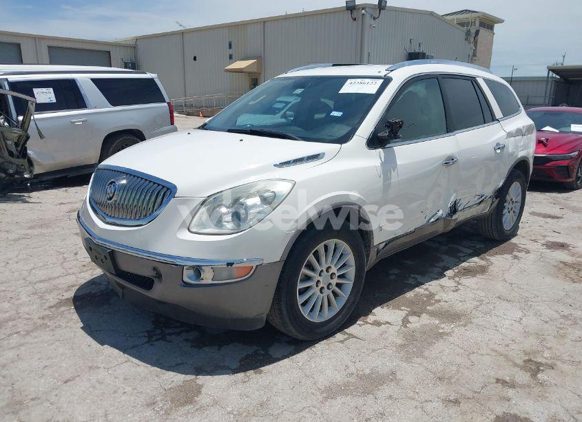 Photo 2 of 2010 Buick Enclave CX (VIN 5GALRAED9AJ170553)