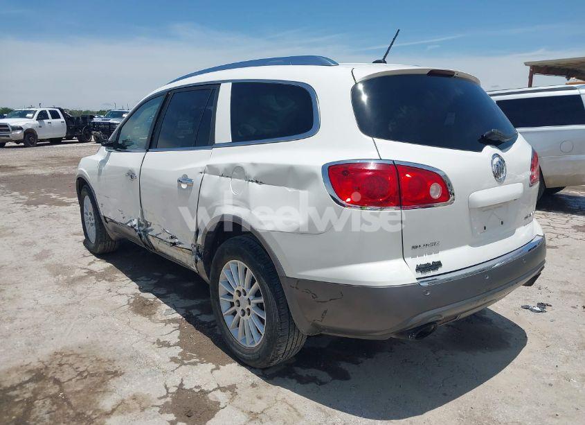Photo 3 of 2010 Buick Enclave CX (VIN 5GALRAED9AJ170553)