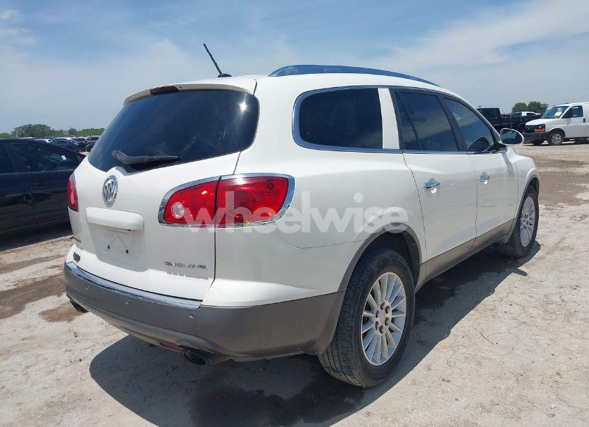 Photo 4 of 2010 Buick Enclave CX (VIN 5GALRAED9AJ170553)