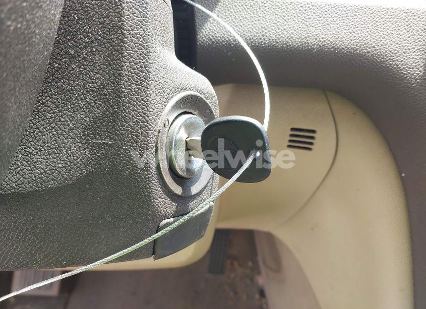 Photo 11 of 2010 Buick Enclave 1XL (VIN 5GALRBED1AJ256137)