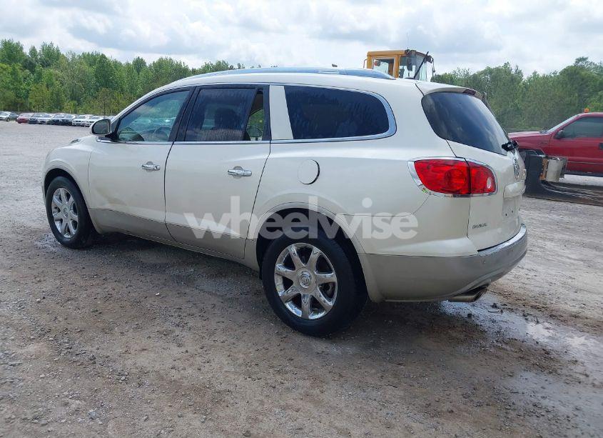 Photo 3 of 2010 Buick Enclave 1XL (VIN 5GALRBED1AJ256137)
