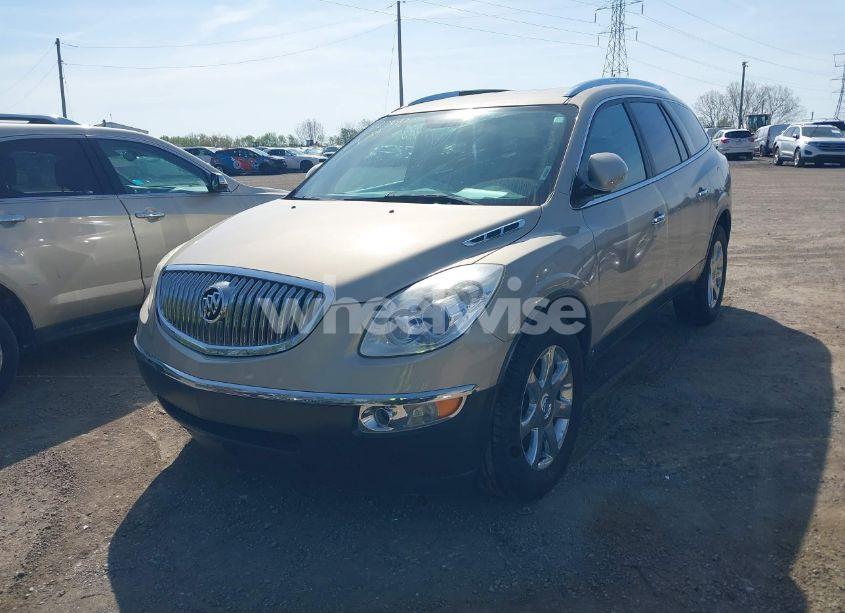 Photo 2 of 2010 Buick Enclave 1XL (VIN 5GALRBED2AJ125105)