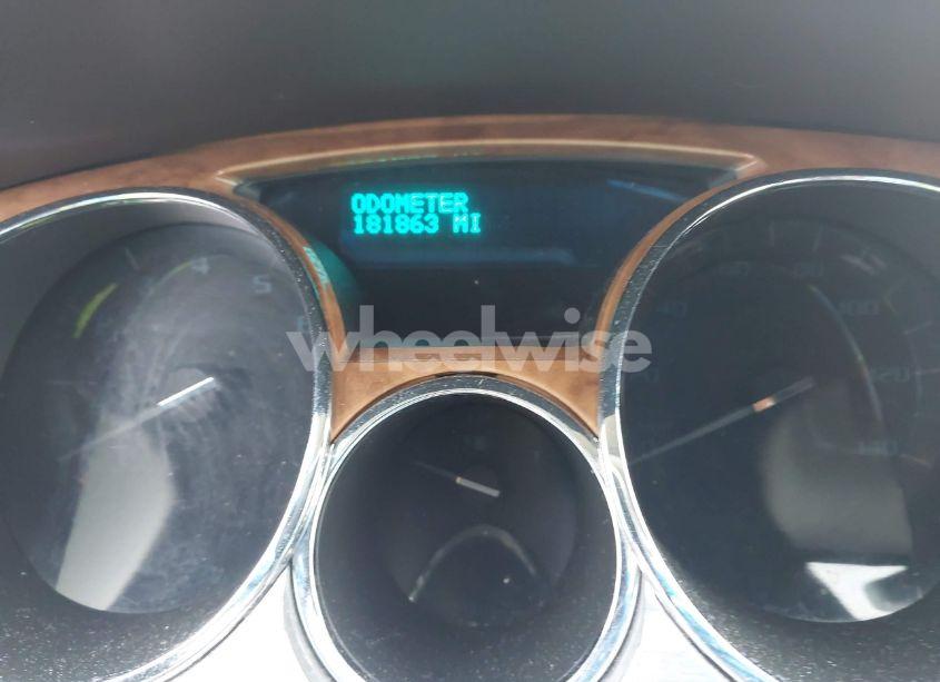 Photo 7 of 2010 Buick Enclave 1XL (VIN 5GALRBED4AJ102232)