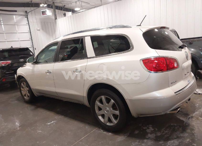 Photo 15 of 2010 Buick Enclave 1XL (VIN 5GALRBED5AJ225697)