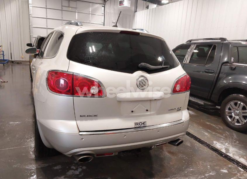 Photo 17 of 2010 Buick Enclave 1XL (VIN 5GALRBED5AJ225697)