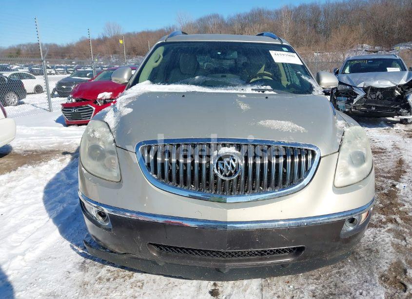 Photo 6 of 2010 Buick Enclave 1XL (VIN 5GALRBED5AJ250177)