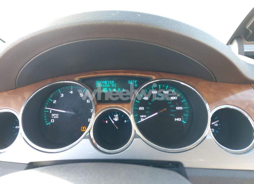 Photo 7 of 2010 Buick Enclave 1XL (VIN 5GALRBED5AJ250177)