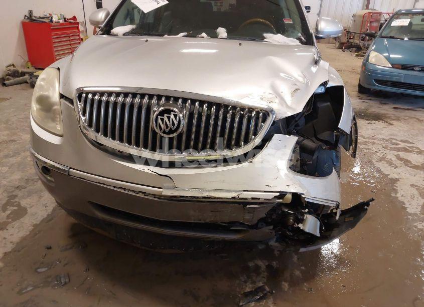 Photo 6 of 2010 Buick Enclave 1XL (VIN 5GALRBED6AJ103091)