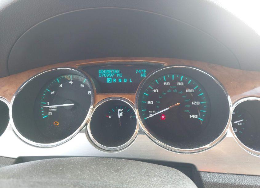 Photo 7 of 2010 Buick Enclave 1XL (VIN 5GALRBED7AJ143504)