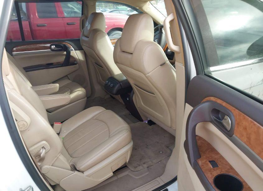 Photo 8 of 2010 Buick Enclave 1XL (VIN 5GALRBED7AJ143504)