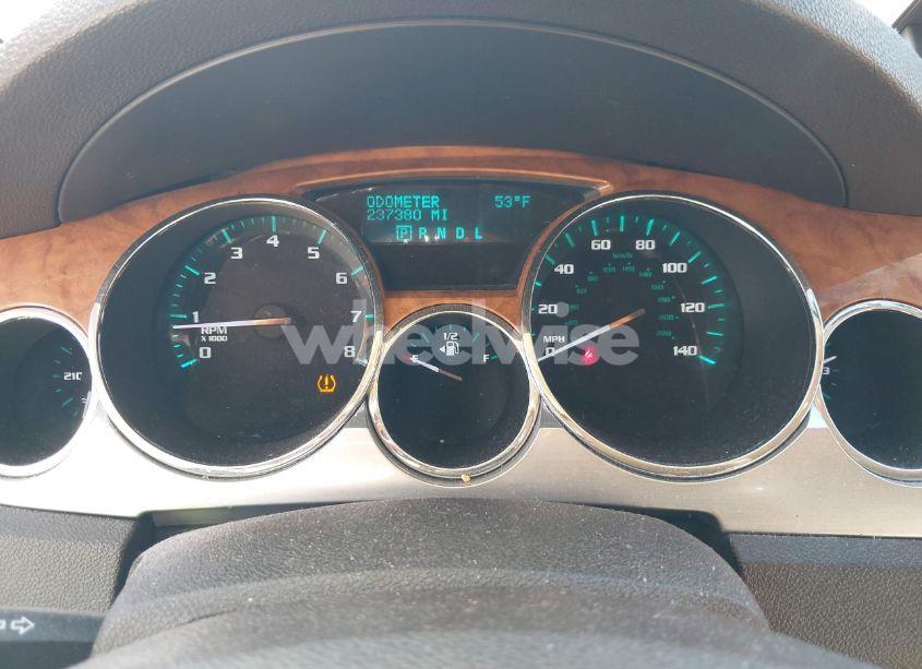 Photo 7 of 2010 Buick Enclave 1XL (VIN 5GALRBED8AJ149196)