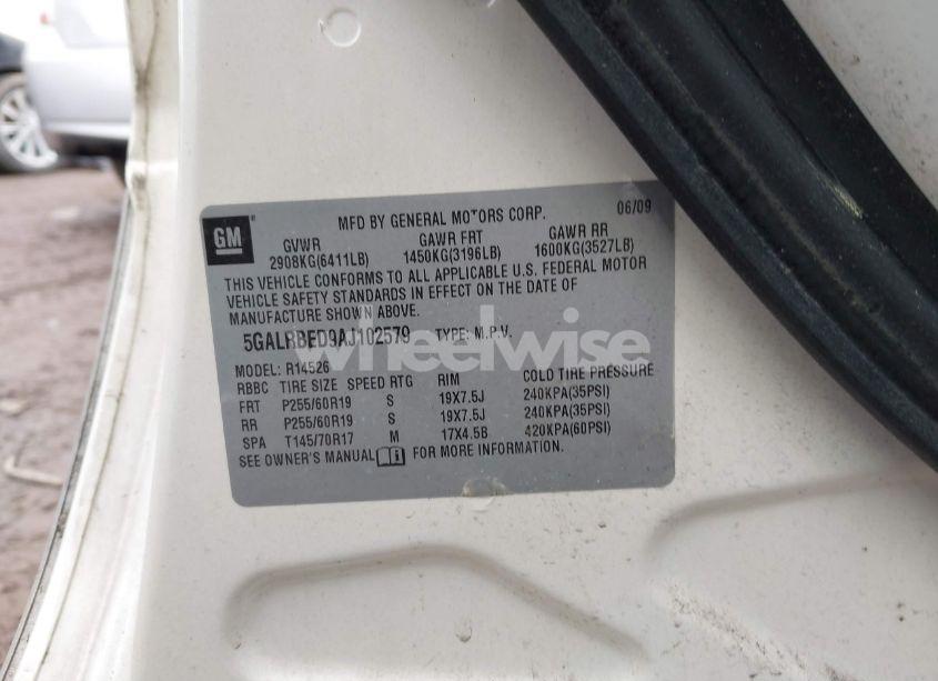 Photo 9 of 2010 Buick Enclave 1XL (VIN 5GALRBED9AJ102579)