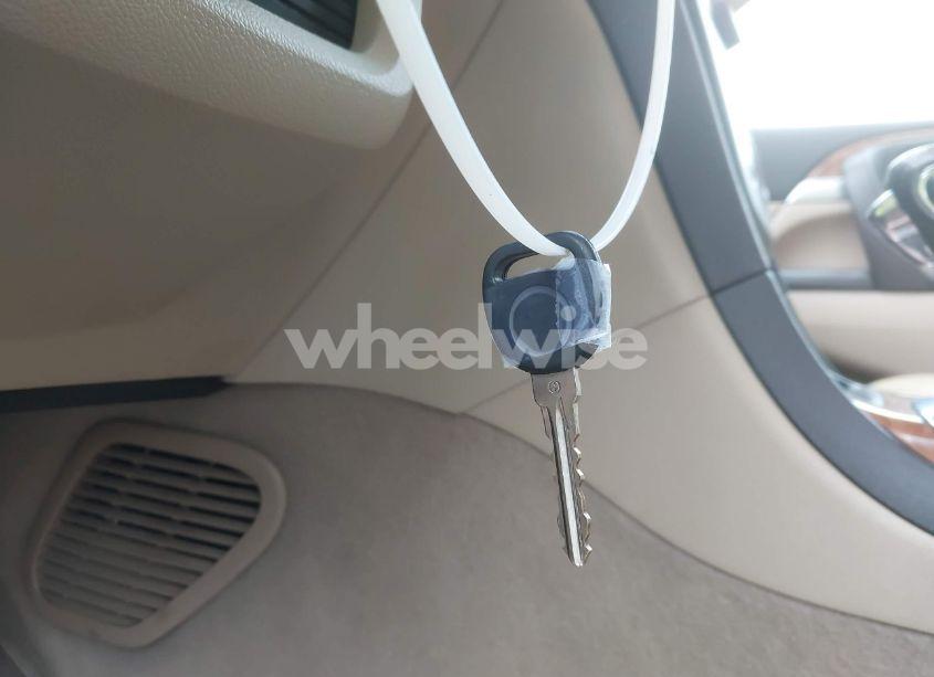 Photo 11 of 2010 Buick Enclave 1XL (VIN 5GALRBED9AJ114487)