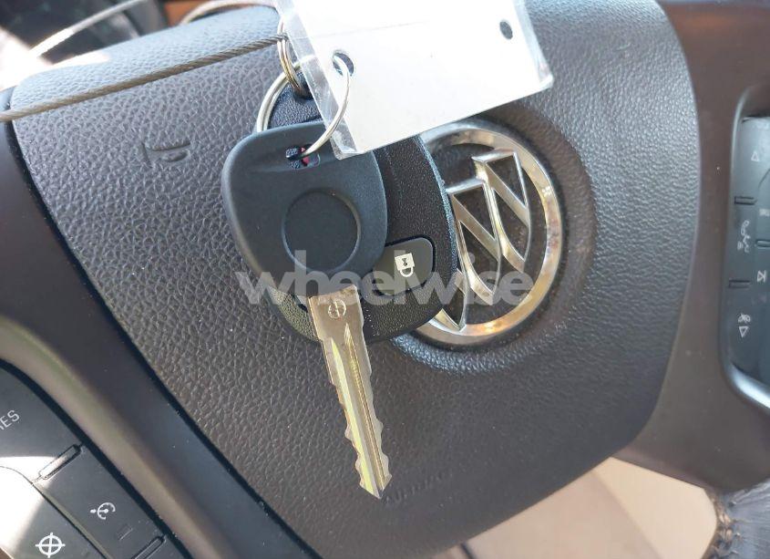 Photo 11 of 2010 Buick Enclave 1XL (VIN 5GALRBEDXAJ176822)