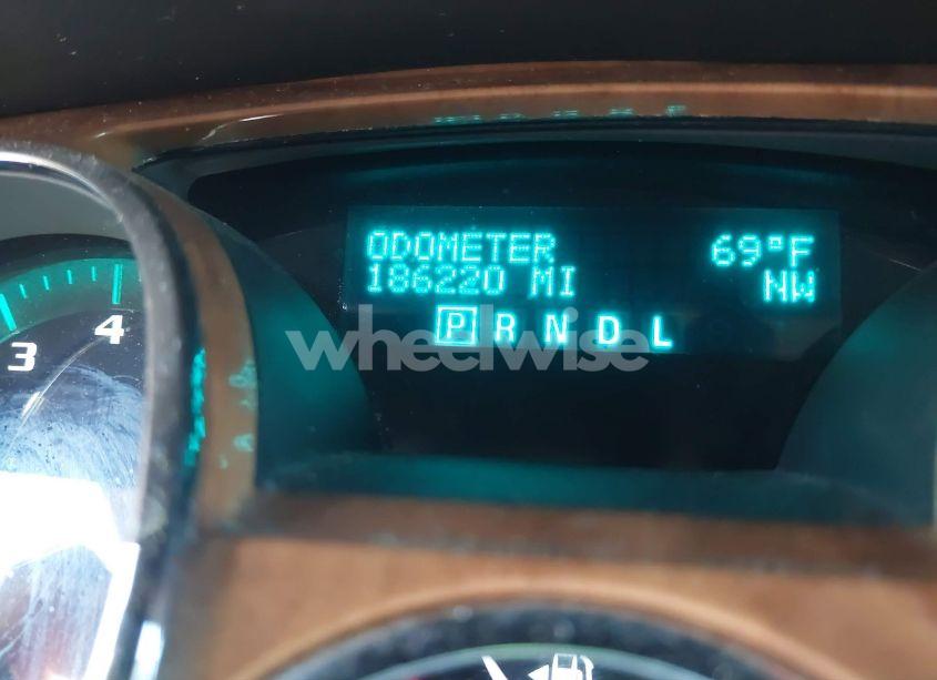 Photo 7 of 2010 Buick Enclave 1XL (VIN 5GALRBEDXAJ176822)