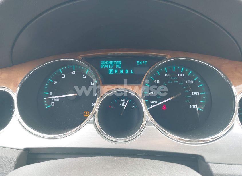 Photo 7 of 2010 Buick Enclave 2XL (VIN 5GALRCED1AJ104820)