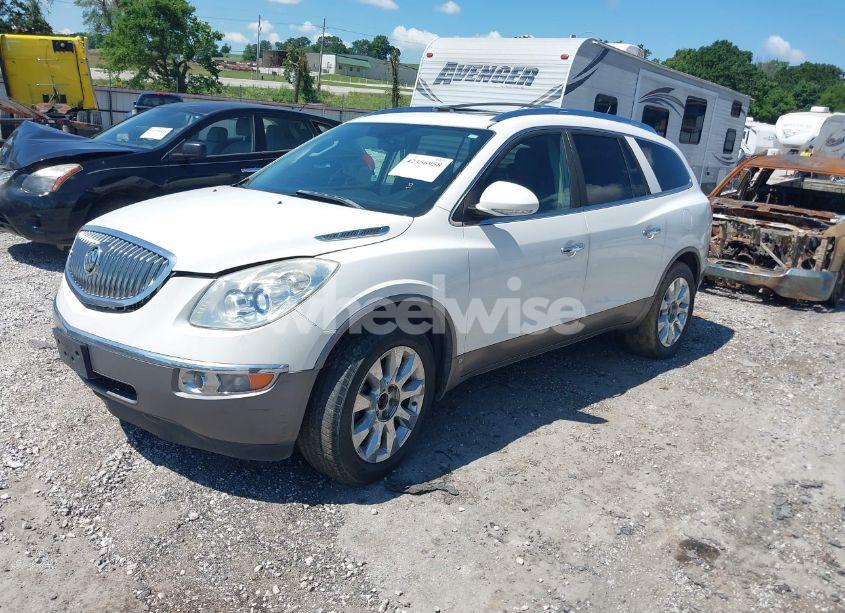 Photo 2 of 2010 Buick Enclave 2XL (VIN 5GALRCED1AJ169764)