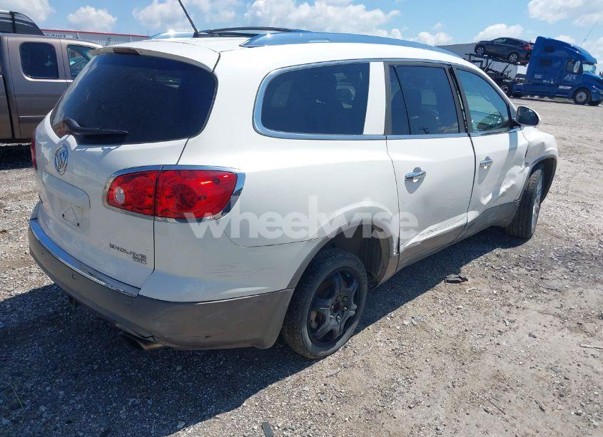 Photo 4 of 2010 Buick Enclave 2XL (VIN 5GALRCED1AJ169764)