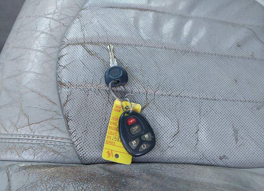 Photo 11 of 2010 Buick Enclave 2XL (VIN 5GALRCED2AJ138605)