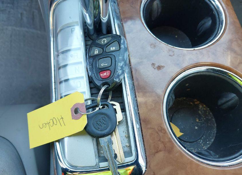 Photo 11 of 2010 Buick Enclave 2XL (VIN 5GALRCED3AJ138855)