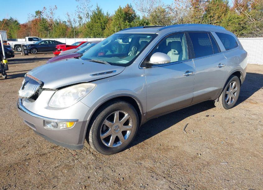 Photo 2 of 2010 Buick Enclave 2XL (VIN 5GALRCED3AJ138855)
