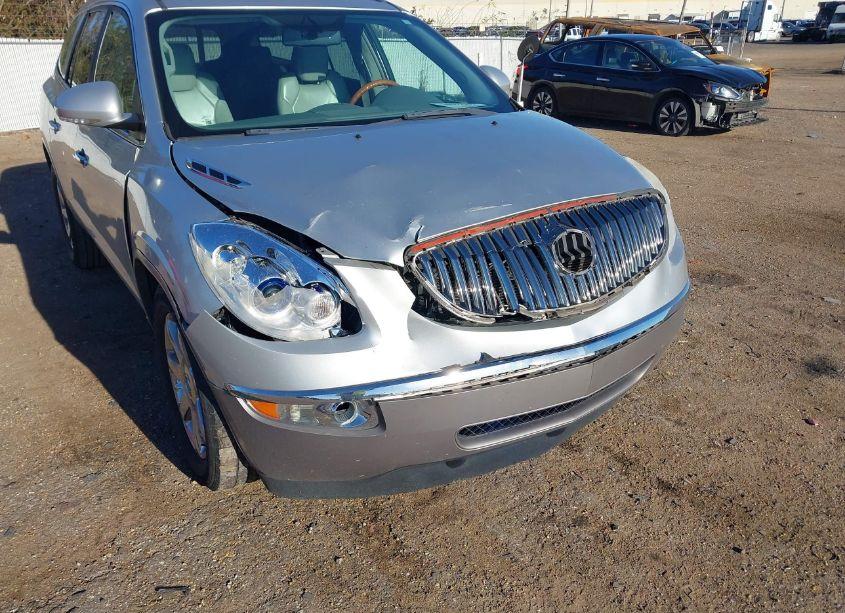 Photo 6 of 2010 Buick Enclave 2XL (VIN 5GALRCED3AJ138855)