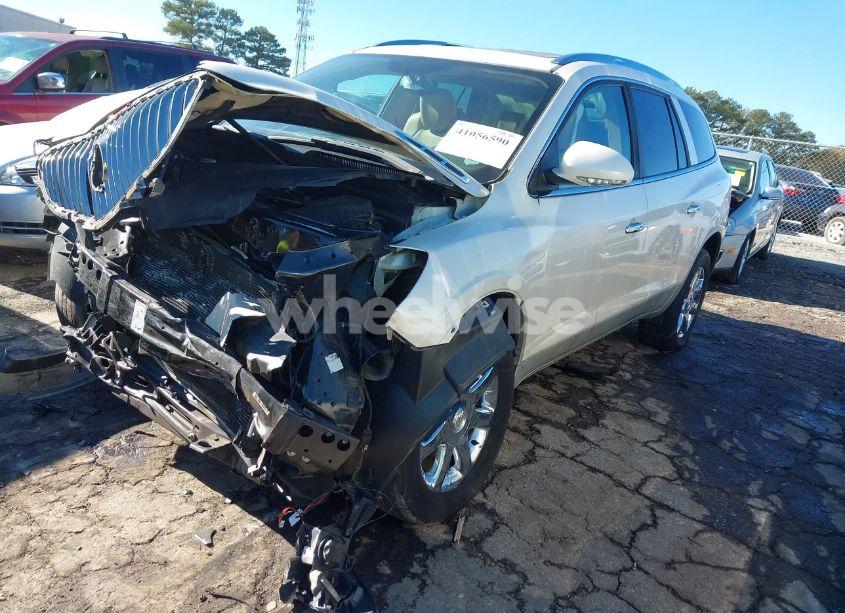 Photo 2 of 2010 Buick Enclave 2XL (VIN 5GALRCED5AJ161361)